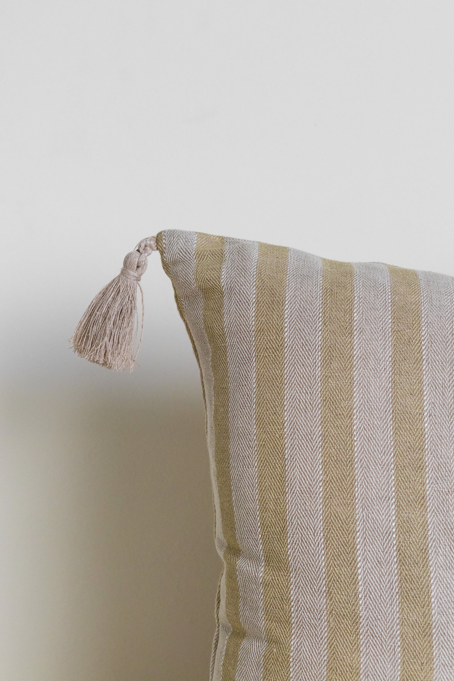 Nour Cushion