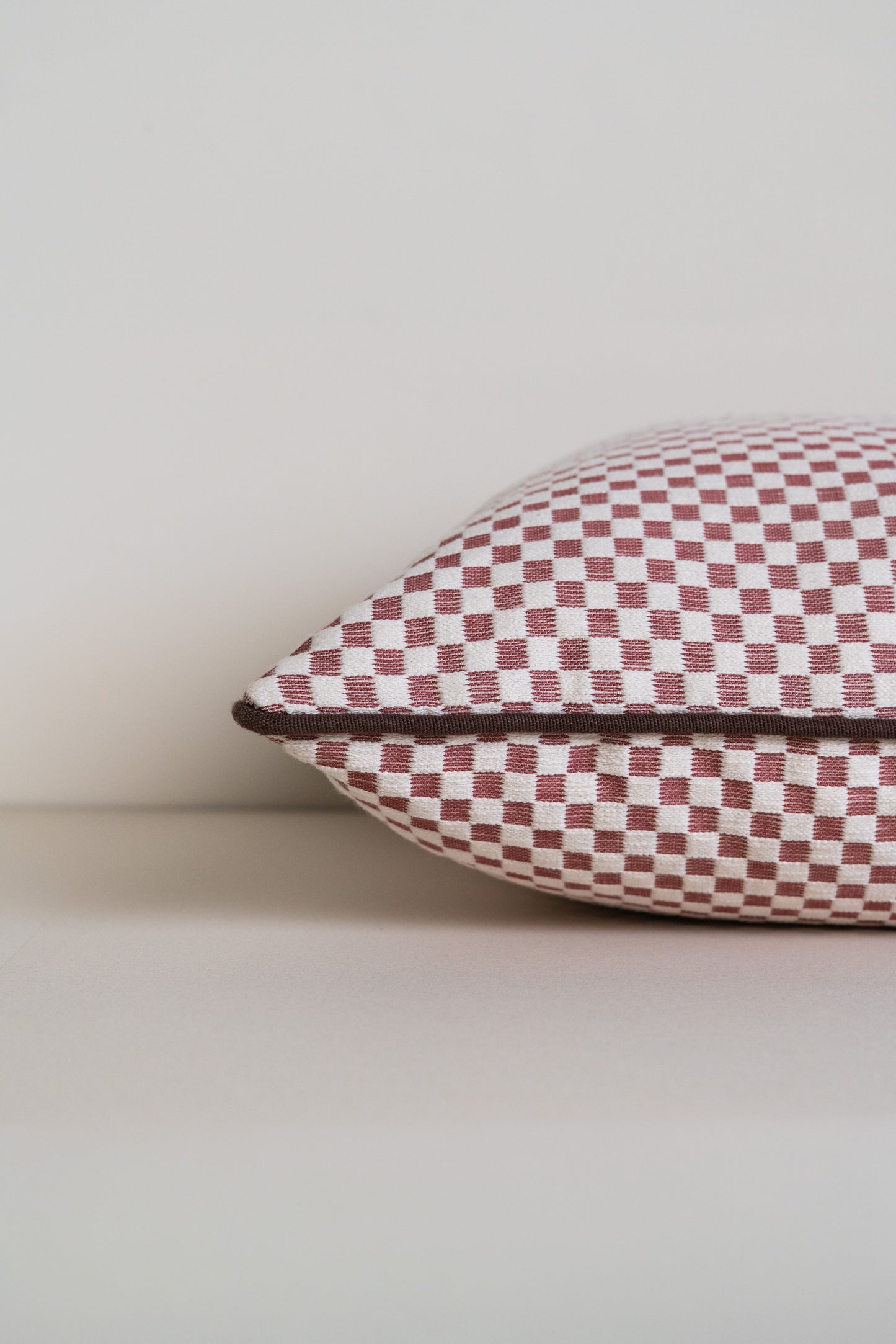 Karohat Cushion