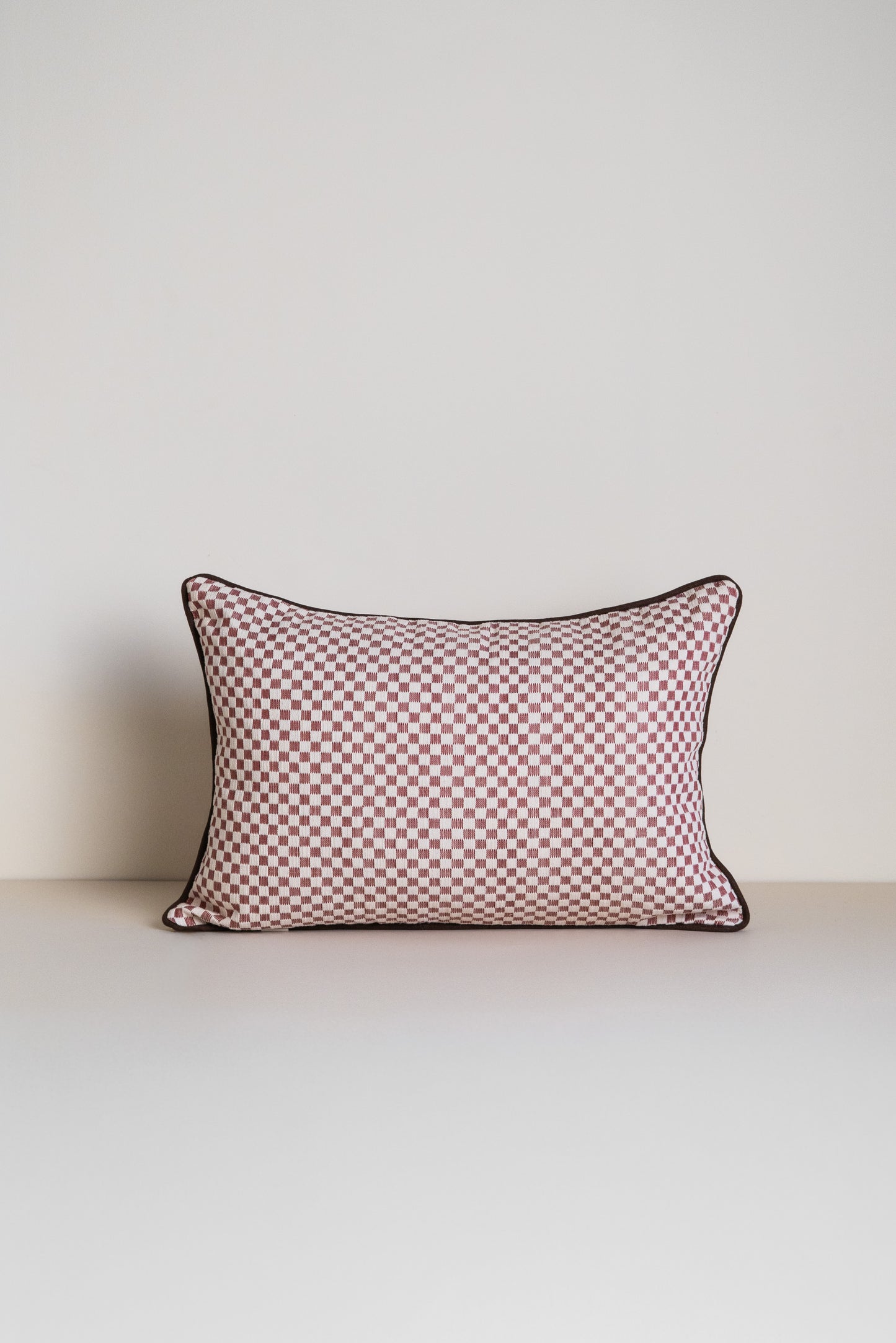 Karohat Cushion