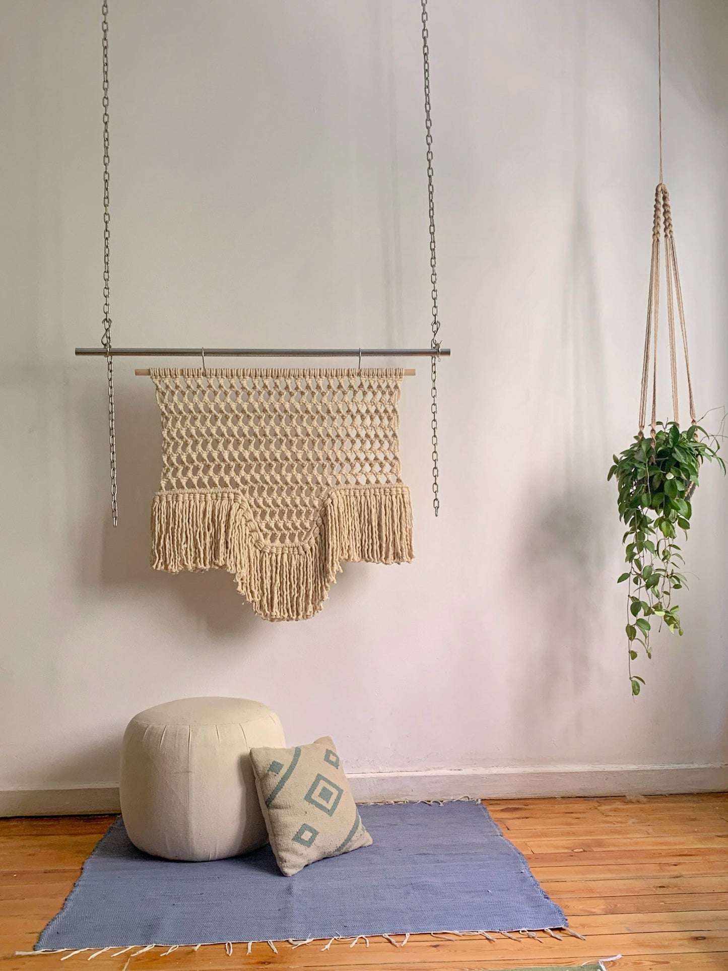 Macrame wall hanging